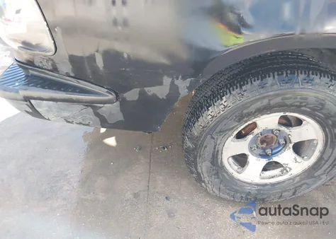 2001 Ford F-150 Lariat/Xl/Xlt z USA, uszkodzony, nr VIN 2FTRX07L31CA65177